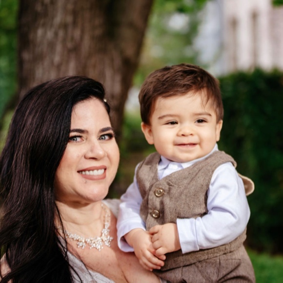 Meet your Posher, Ida - Picture 1 of 1